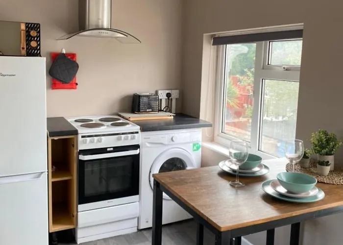 Annex - Garden View * בריסטול