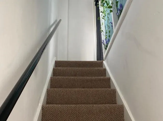 Annex - Garden View דירה בריסטול