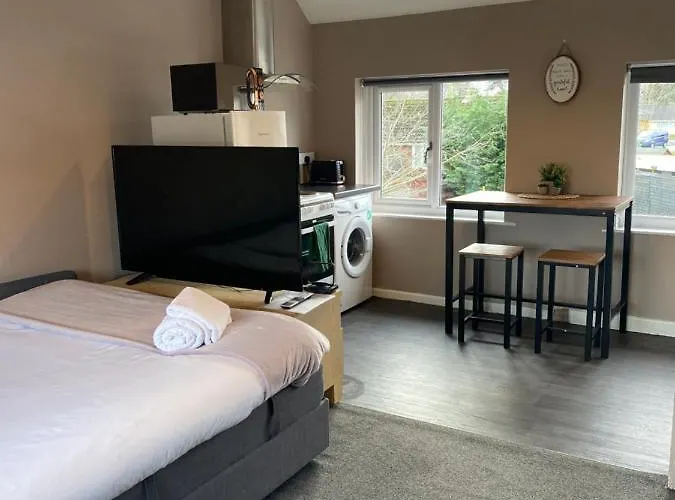 Annex - Garden View דירה *