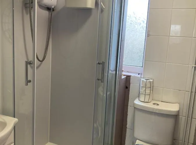 Annex - Garden View شقة *